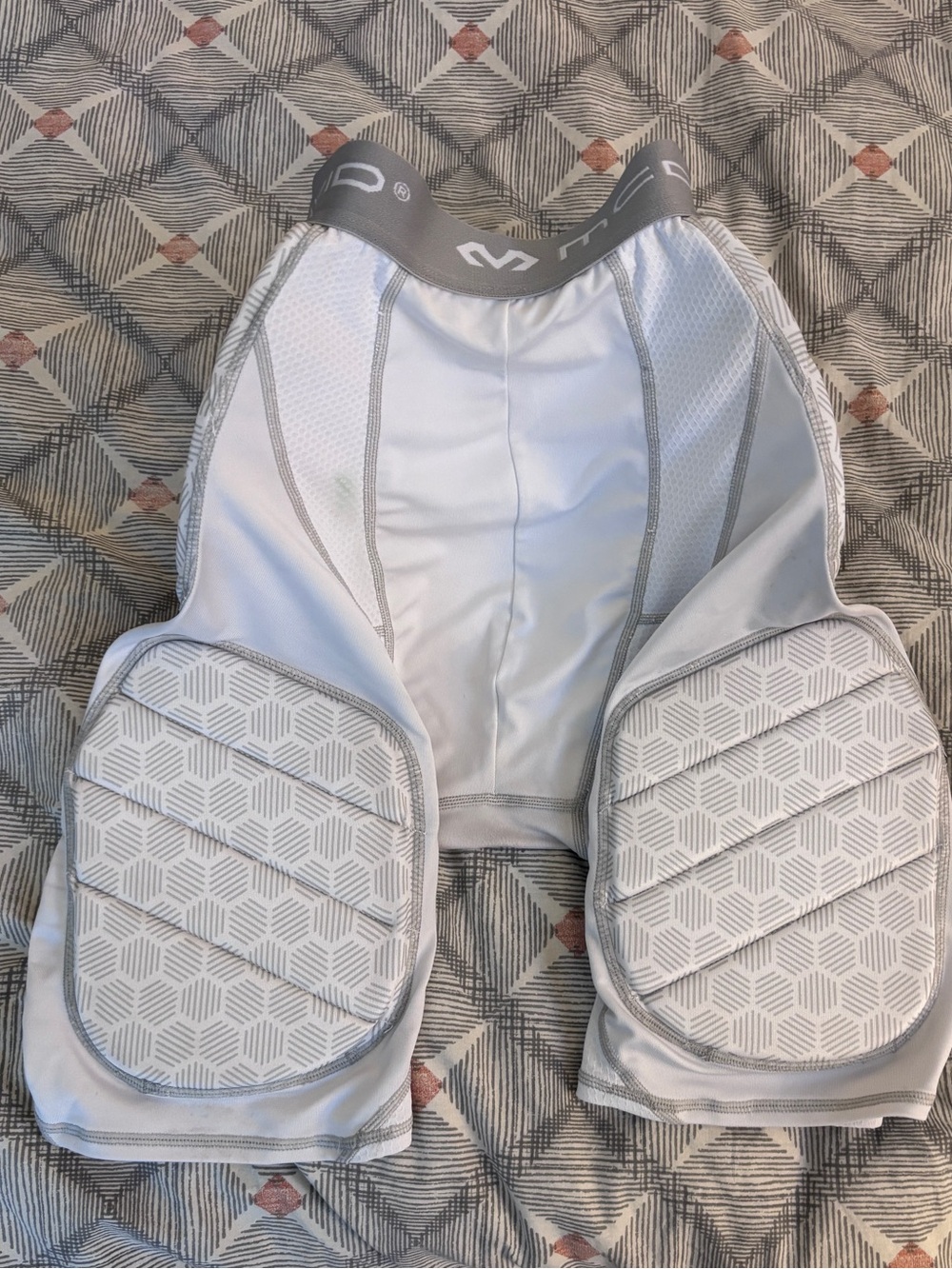 McDavid Rival Integrated Girdle - football pads, size L